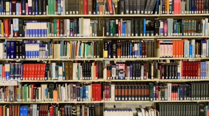 MEC disponibiliza aplicativo gratuito com oito mil livros