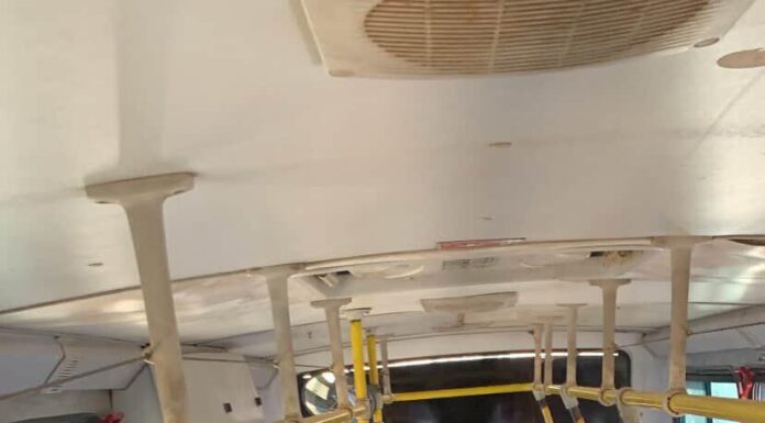“Existe risco de acidente grave”: alertam estudantes sobre superlotação em ônibus do transporte escolar de Juazeiro