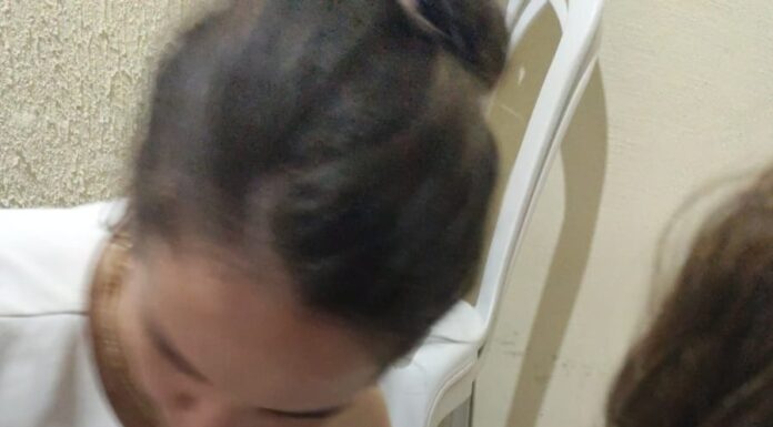 Família denuncia ataque brutal contra animal em Remanso e cobra prisão de suspeito: “Esfaqueou nossa cachorra. Não pode ficar impune”