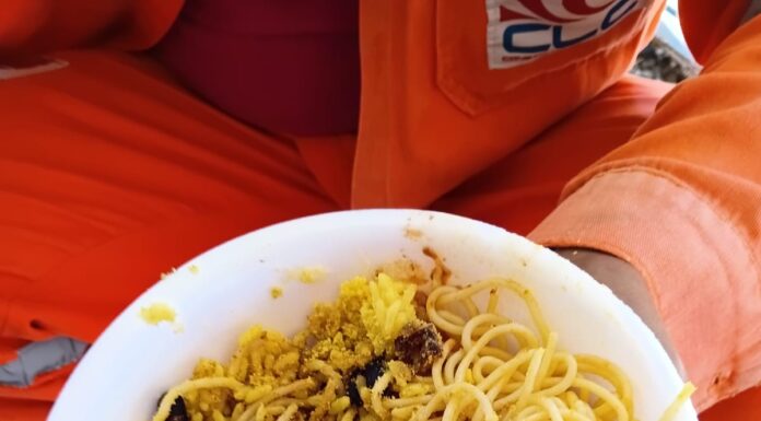 Funcionários da construtora CLC denunciam supostas irregularidades nas condições de trabalho e na alimentação fornecida aos operários da Travessia Urbana de Juazeiro