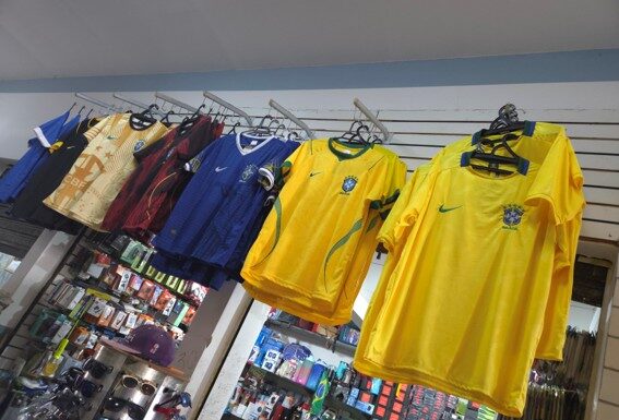 Pequenos negócios de Juazeiro apostam na força da Copa do Mundo para impulsionar vendas