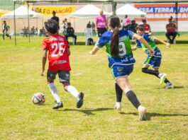 Prefeitura de Juazeiro aproxima serviços sociais de atletas e famílias na 1ª Copa Futebol de Base