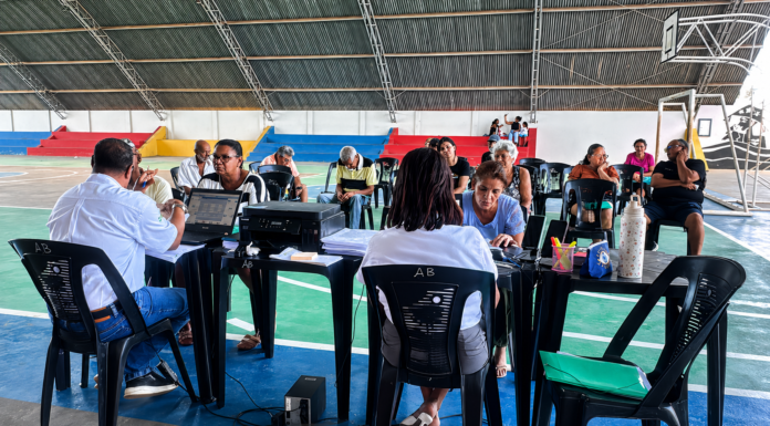 Mutirão da Urbis avança na regularização fundiária e transforma sonho da escritura em realidade em Juazeiro
