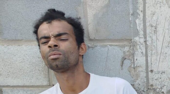 Polícia Civil cumpre mandado de prisão contra pai de bebê morta durante ataque a tiros em Juazeiro; ele é acusado de assassinato registrado no bairro Malhada da Areia