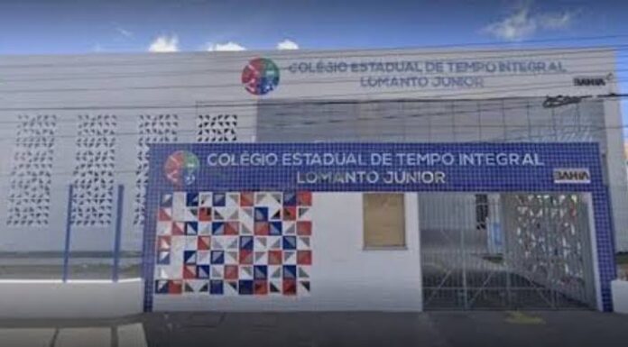 SEC rebate denúncias de estudantes do Colégio Lomanto Júnior, Juazeiro, sobre proibição de frequentar as aulas usando calça jeans preta