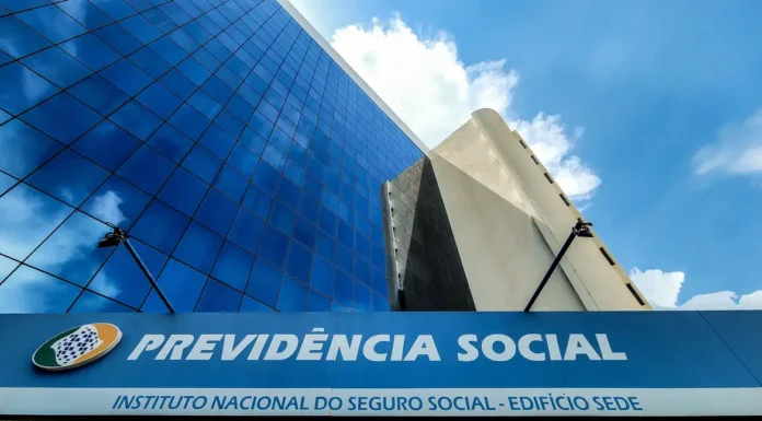 PF indicia Careca do INSS e mais 47 por esquema de descontos ilegais