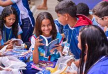 Penúltimo capítulo do encantamento: Festival Juá Literária desperta saudade antes mesmo da despedida e celebra a literatura, música e poesia