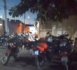 Profissionais do Hospital Regional de Juazeiro reclamam da falta de estacionamento para motocicletas e cobram solução: “ganhamos tão pouco para ainda correr o risco de perder nosso meio de transporte”
