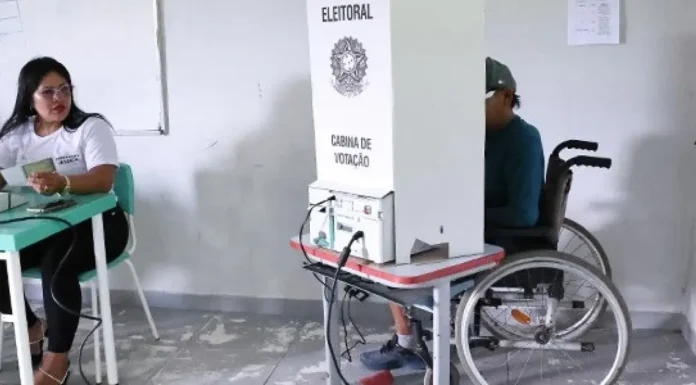 TSE anuncia programa de transporte e acessibilidade para eleitores com deficiência ou mobilidade reduzida