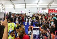 Robozão leva inovação e anima público no Festival Juá Literária