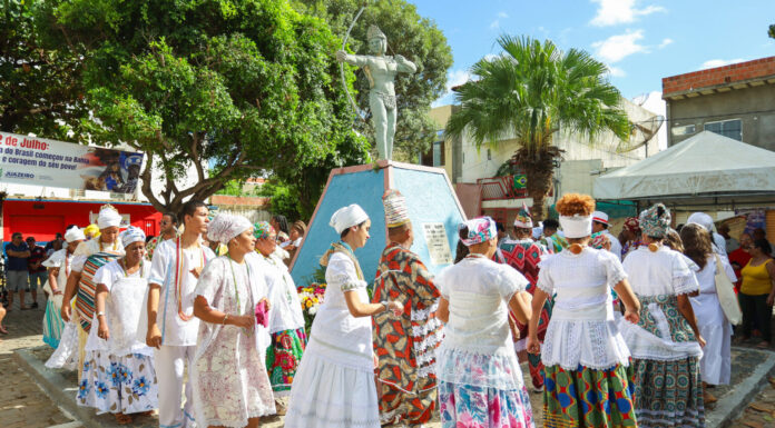 Prefeitura de Juazeiro celebra 2 de Julho com homenagens a lideranças de terreiro e valorização da ancestralidade baiana