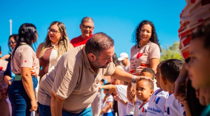 “O Prefeito Vai à Escola”: Cleivynho Sampaio visita a Creche Paulo Pacheco e participa da entrega de kits escolares
