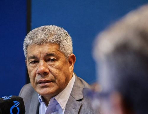 Governador Jerônimo Rodrigues participa de cerimônia de mobilização pelo Pacto Brasil contra o Feminicídio