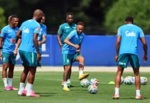 Ainda sem Raphinha, Brasil inicia preparação para as oitavas de final