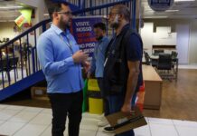 Procon de Juazeiro e Procon Bahia realizam ação educativa para orientar comerciantes no município