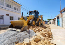 Projua nas ruas: obras de drenagem e recuperação de pavimento avançam nos bairros Dr. Humberto e Coreia