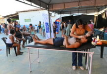 “A gente precisa deste momento para se cuidar”: Entardecer Delas leva serviços de saúde, beleza, cidadania e lazer ao Residencial São Francisco