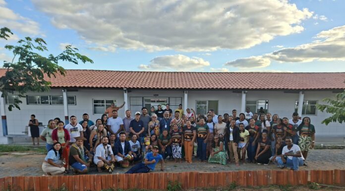 No território marcado pela luta histórica e resistência dos povos tradicionais, a educação encontra e transforma vidas nas novas gerações