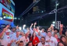 Juvenilson Passos marcou presença na inauguração do comitê de Lucas Reis no Rio Vermelho em Salvador