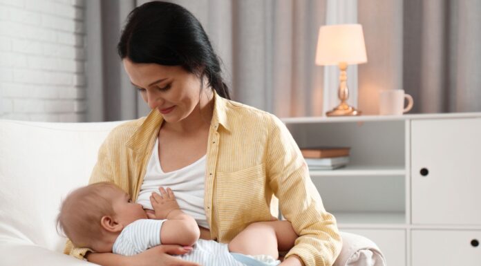 Agosto Dourado: médica comenta os benefícios do aleitamento materno