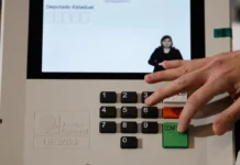 Eleições 2026: Campanha eleitoral nas ruas e propaganda virtual começam neste domingo; estão liberados carreatas, panfletagens e anúncios na internet