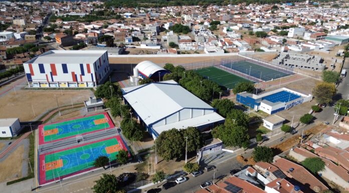 “Vai incentivar ainda mais outras pessoas a praticarem esportes”: Estudantes de Juazeiro comemoram entrega do novo complexo poliesportivo Aloysio Viana