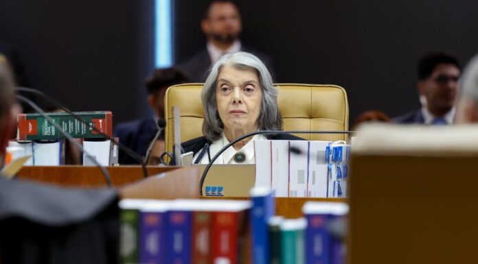 Crise no STF: Ministra Cármen Lúcia pede desculpa ao povo brasileiro e se diz “envergonhada”