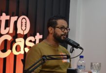 “A política não pode ser um plano de negócio familiar”, afirma Victor Flores