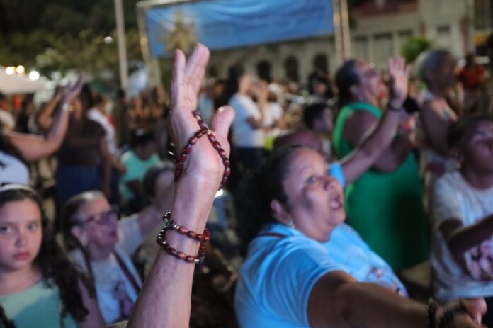 Festa-de-Nossa-Senhora-das-Grotas-reforca-turismo-religioso-e-reune-milhares-de-visitantes-em-Juazeiro