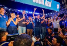 Prefeito Anisio Viana recebe ACM Neto durante caminhada em Casa Nova