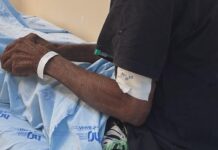 Família diz que idoso aguarda há mais de vinte dias por cirurgia no HRJ; hospital esclarece que avalia outras alternativas de tratamento