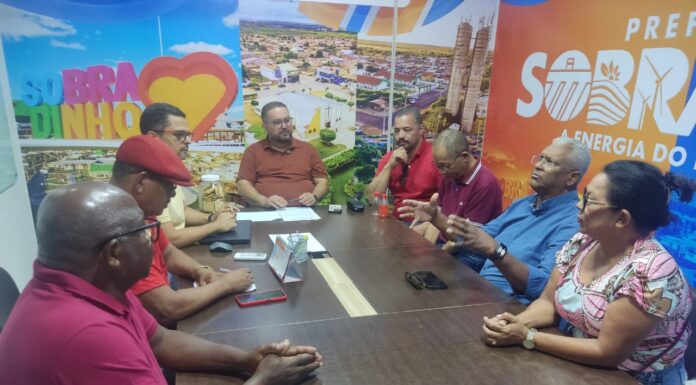 Direção da APLB Sindicato repudia veementemente texto publicado em um blog sobre negociações entre entidade e município