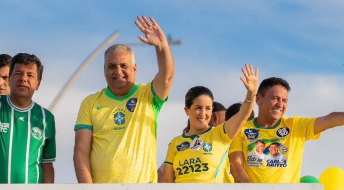 Com presença de Alfredo Gaspar e Mendonça Filho, “Carreata do 22” aconteceu neste sábado (26), em Petrolina