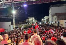 Multidão toma Sento-Sé e demonstra a força do Time de Juvenilson Passos e de Jerônimo Rodrigues