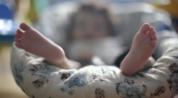 Por unanimidade, STF iguala tempo de licenças-maternidade e adotante