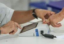 Eleitores vão às urnas hoje para escolher o presidente do país