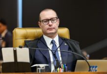 Apuração dos votos: após prorrogar votação até 19h, Zanin esclarece que decisão afeta apenas locais com urnas ainda abertas
