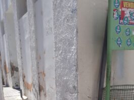 Comerciante pede retirada de entulho acumulado em rua do centro de Juazeiro