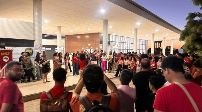 “Em universidades pode e em empresa particular não pode”? veja o que diz a lei sobre manifestação partidária em diferentes ambientes