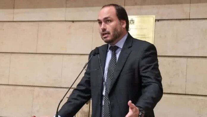 carlos-bolsonaro-candidato-senado_widelg_widelg