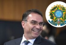“Estados Unidos do Brazil”: Em carta golpista, Flávio Bolsonaro alterou o brasão oficial da República do Brasil