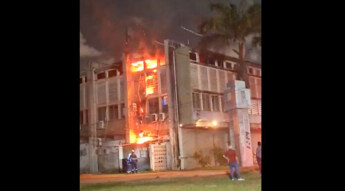 PF vai investigar incêndio na Universidade Federal de Pernambuco