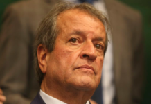 Presidente do PL diz que não gostou de carta em que Flávio Bolsonaro se declarou presidente do Brasil